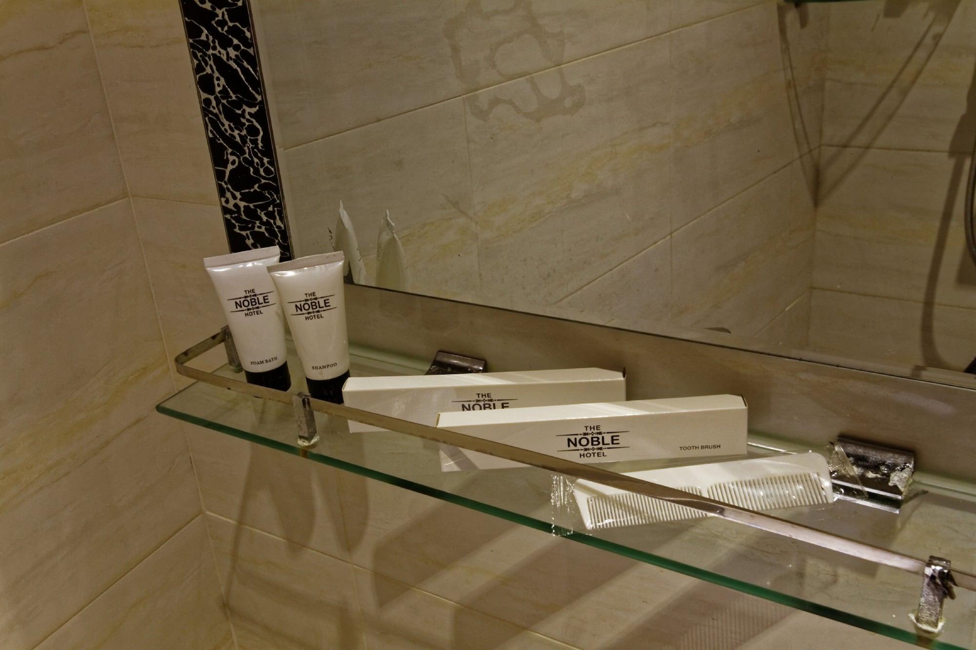 Noble Hotel Express, Check In 10Pm, Check Out 9Am Сингапур Экстерьер фото