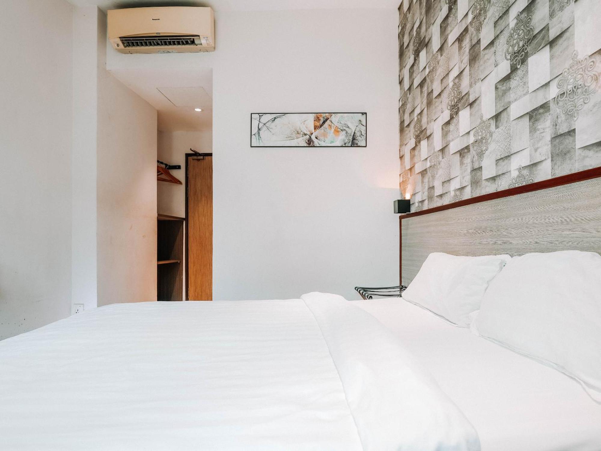 Noble Hotel Express, Check In 10Pm, Check Out 9Am Сингапур Экстерьер фото