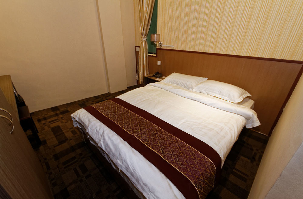 Noble Hotel Express, Check In 10Pm, Check Out 9Am Сингапур Экстерьер фото